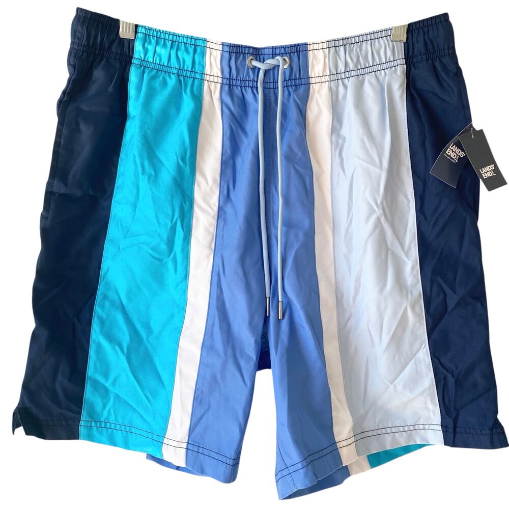 NEW LANDS' END Men's Colorblock Swim Shorts Blue Size Large Pockets Coastal